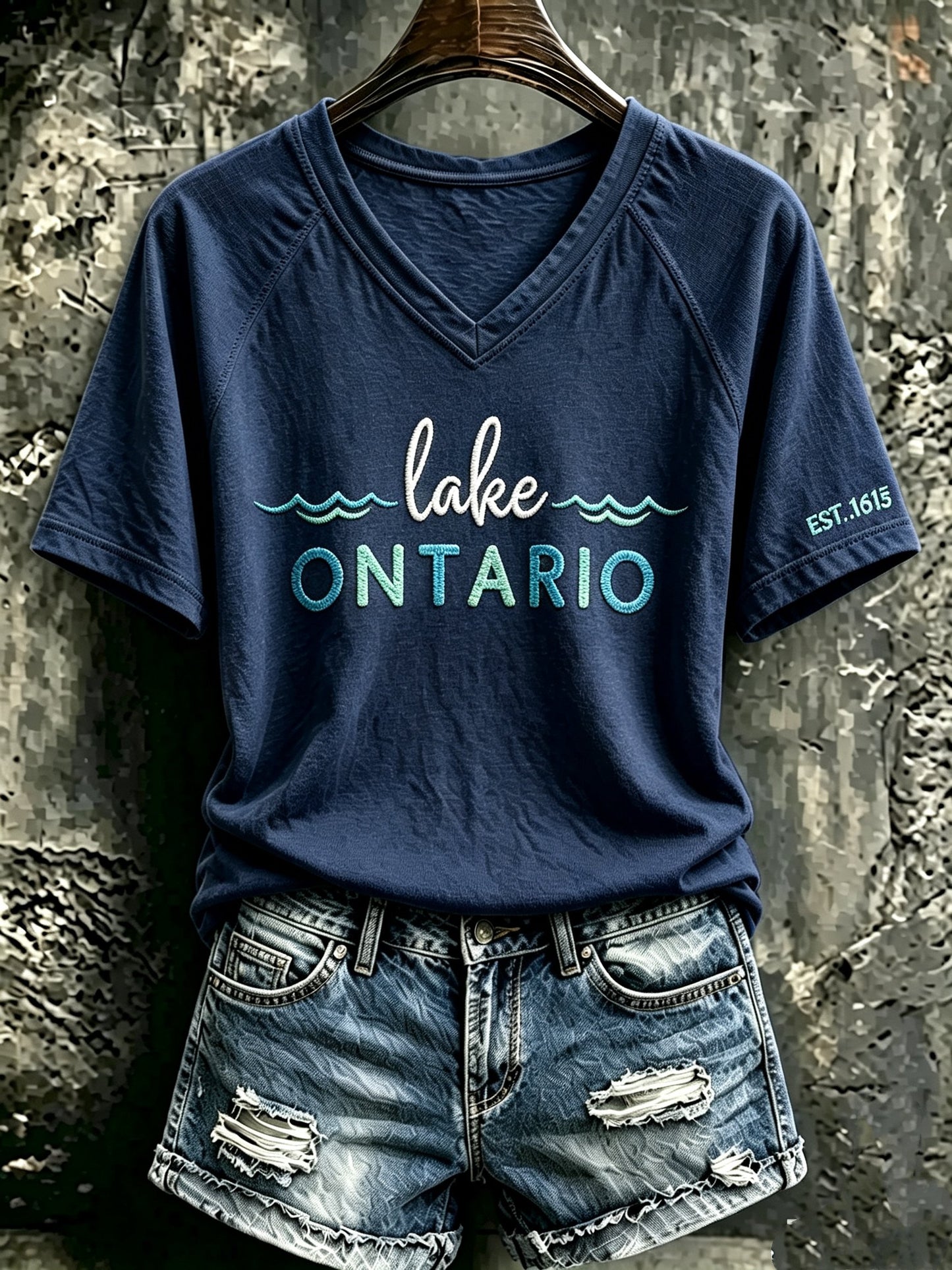 Women's Casual Short-Sleeve T-Shirt with "Lake Ontario" Print